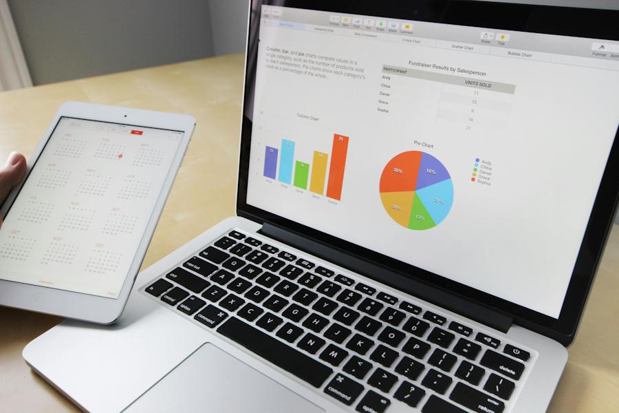 Laptop with graph